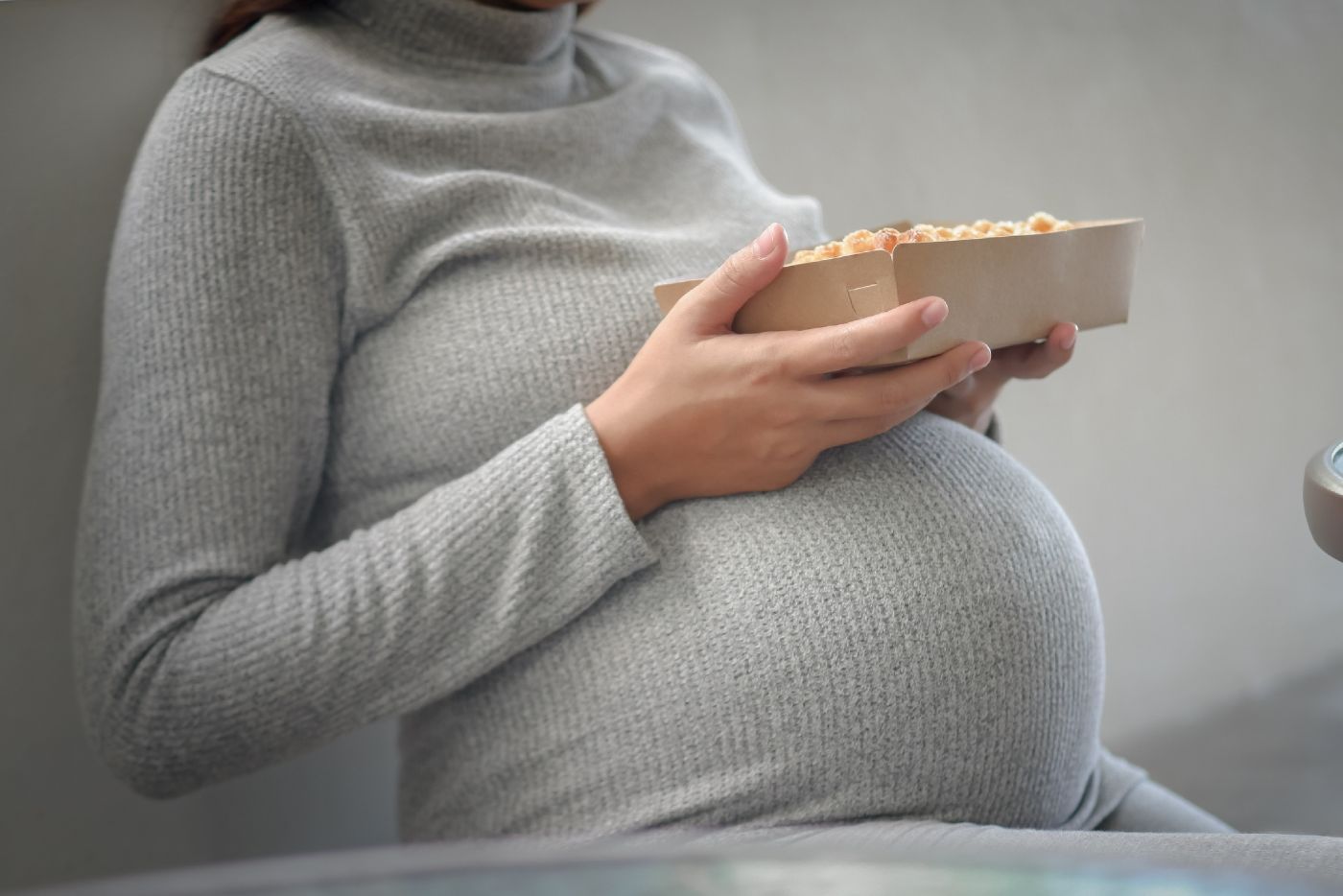 Ibu Mengandung Tak Tahan Mengidam Ketika Berpuasa? Jom Cuba Petua Ini, No.7 Paling Berkesan!