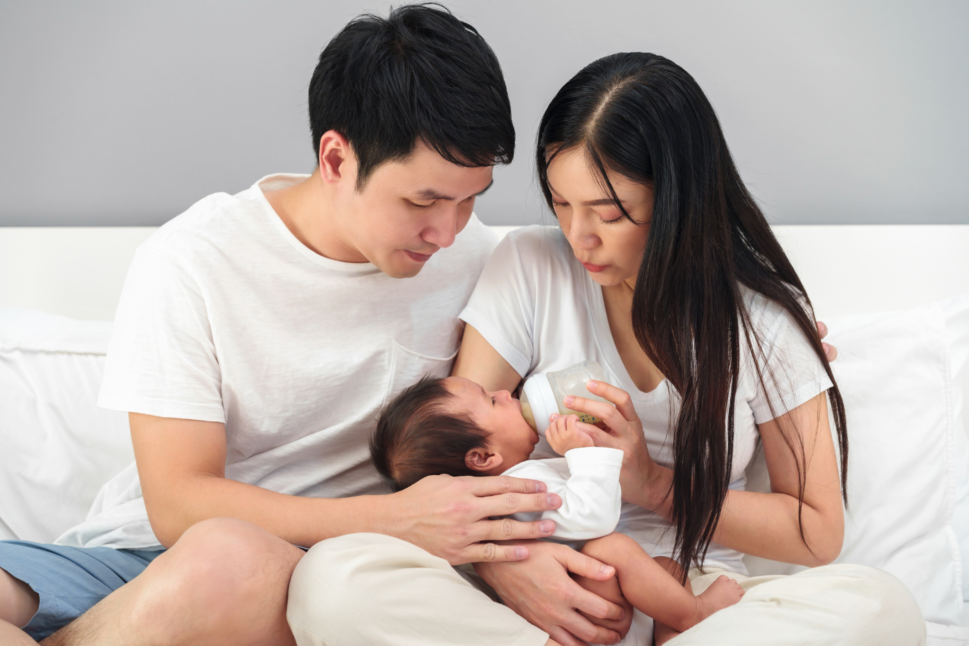 Botol Susu Newborn, Parents Ambil Tahu Botol Susu Untuk Si Comel!