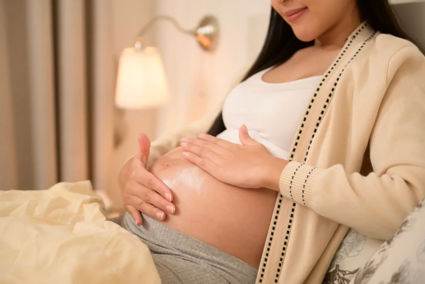 Cara Elakkan Stretch Mark Ketika Mengandung? Ada 7 Tip Untuk Bakal Ibu