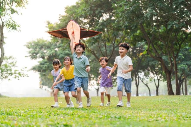 Adakah Anak Saya Normal? Semak Milestone Perkembangan Mengikut Umur