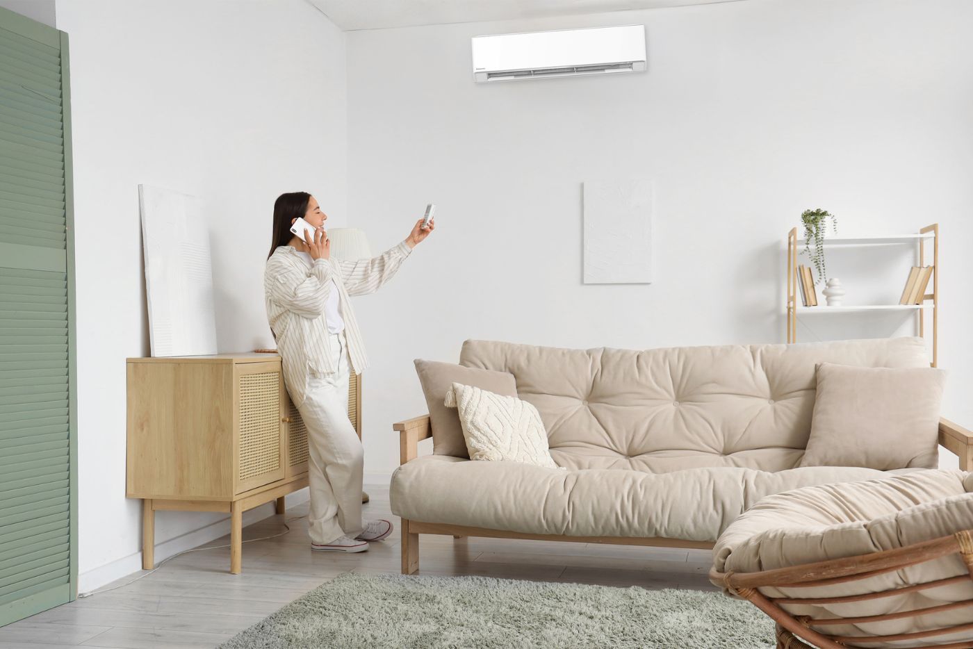 Panas, Lembap & Hujan Tak Henti? Ini Cara Aircond Rumah Lindungi Anda Dari Cuaca Ekstrem!