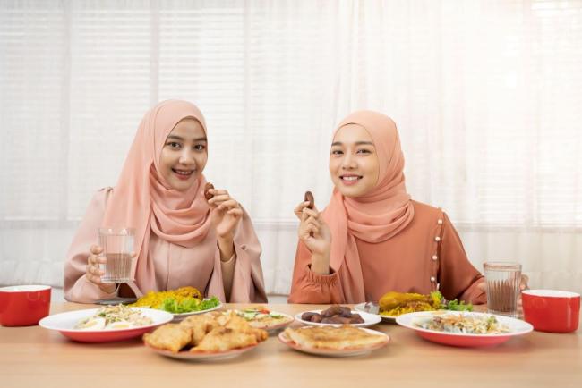 Puasa Sebulan, Tapi Badan Tak Kurus Juga? Ini Menu Diet Ramadan Yang Betul
