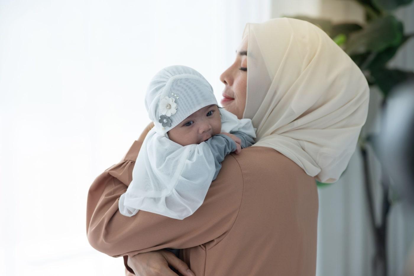 Ibu Menyusu Risau Susu Kurang Masa Puasa? Baca Dulu Sebelum Panik