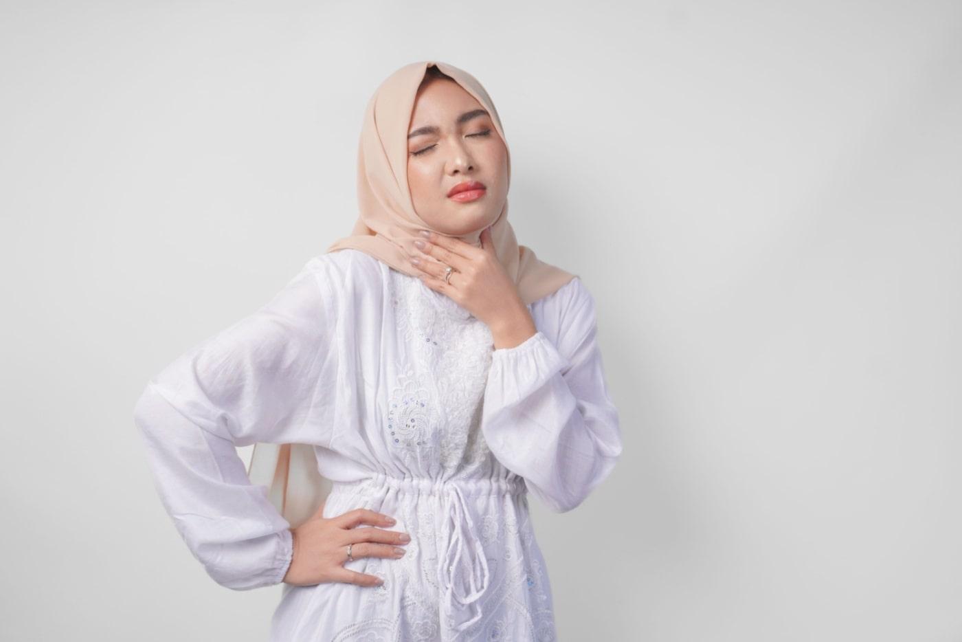 Puasa Tapi Cepat Penat? Ini Sebab Badan Kurang Air Tanpa Anda Sedar