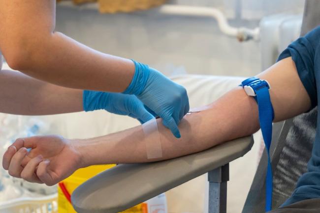 Ambil Darah, IV Drip & Cucuk Ubat Masa Puasa, Batal Puasa Ke Tak?