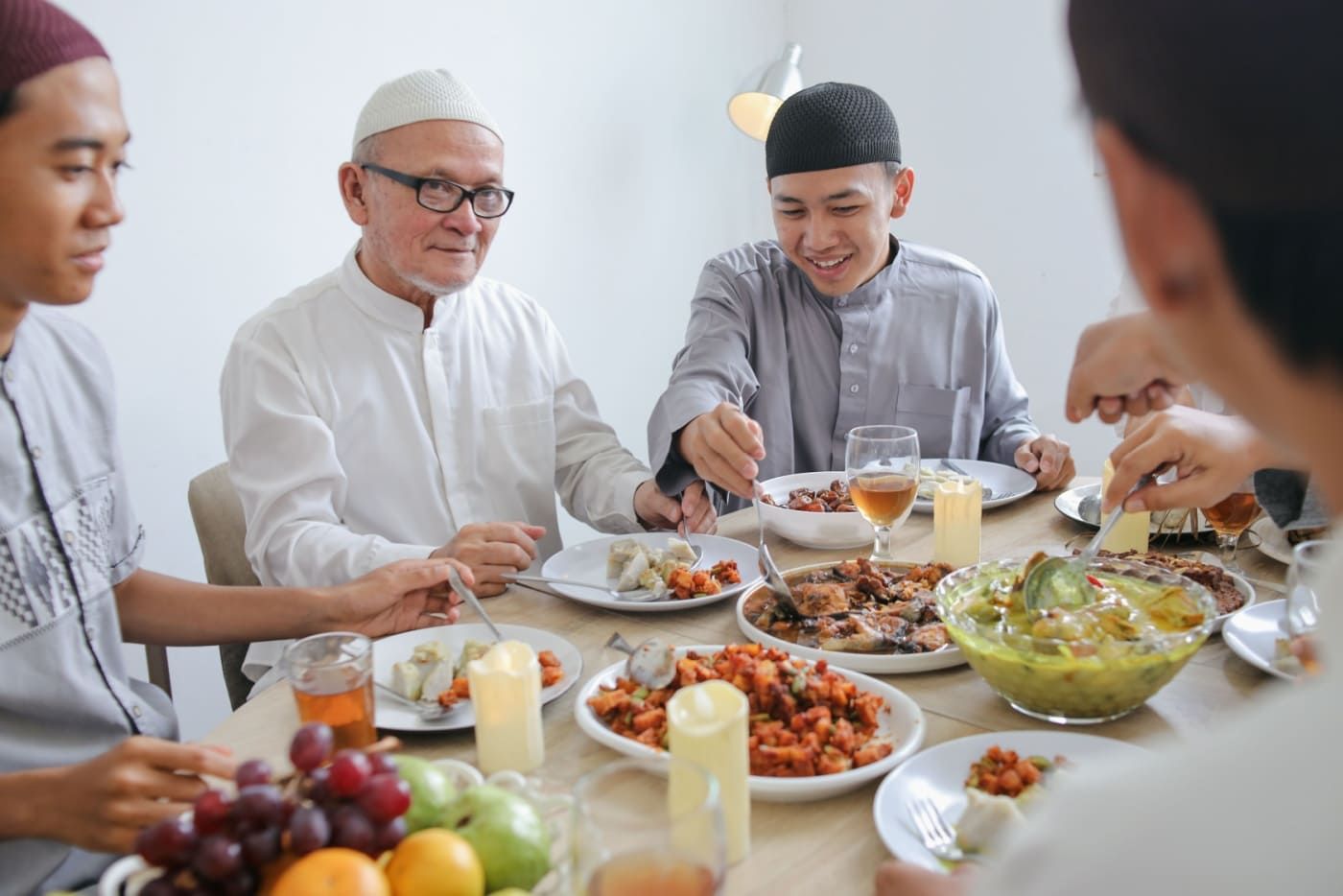 Makan Banyak Masa Raya Sampai Kembung Perut? Ini Petua Untuk Legakannya