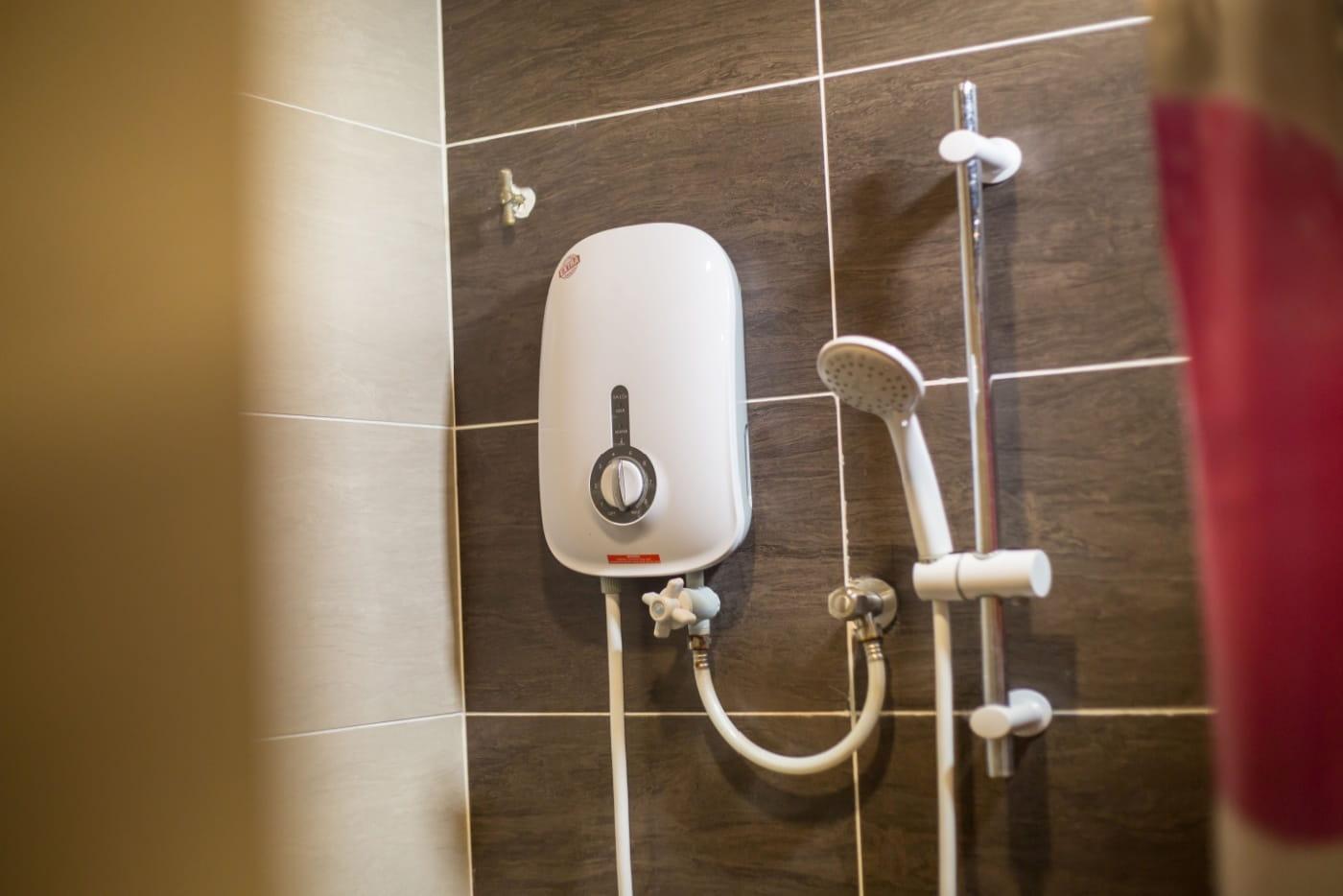 Jururawat Maut Kena Renjatan Elektrik Pemanas Air, Ini Tanda Water Heater Anda Sudah Rosak