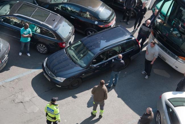 JANGAN Double Parking Kalau Tidak Mampu Beri Kerjasama! Tindakan Kecil Anda Boleh Menyusahkan Orang Ramai