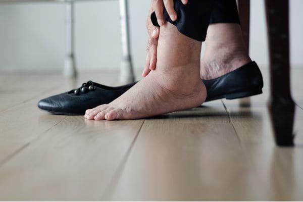 punca kencing berbuih