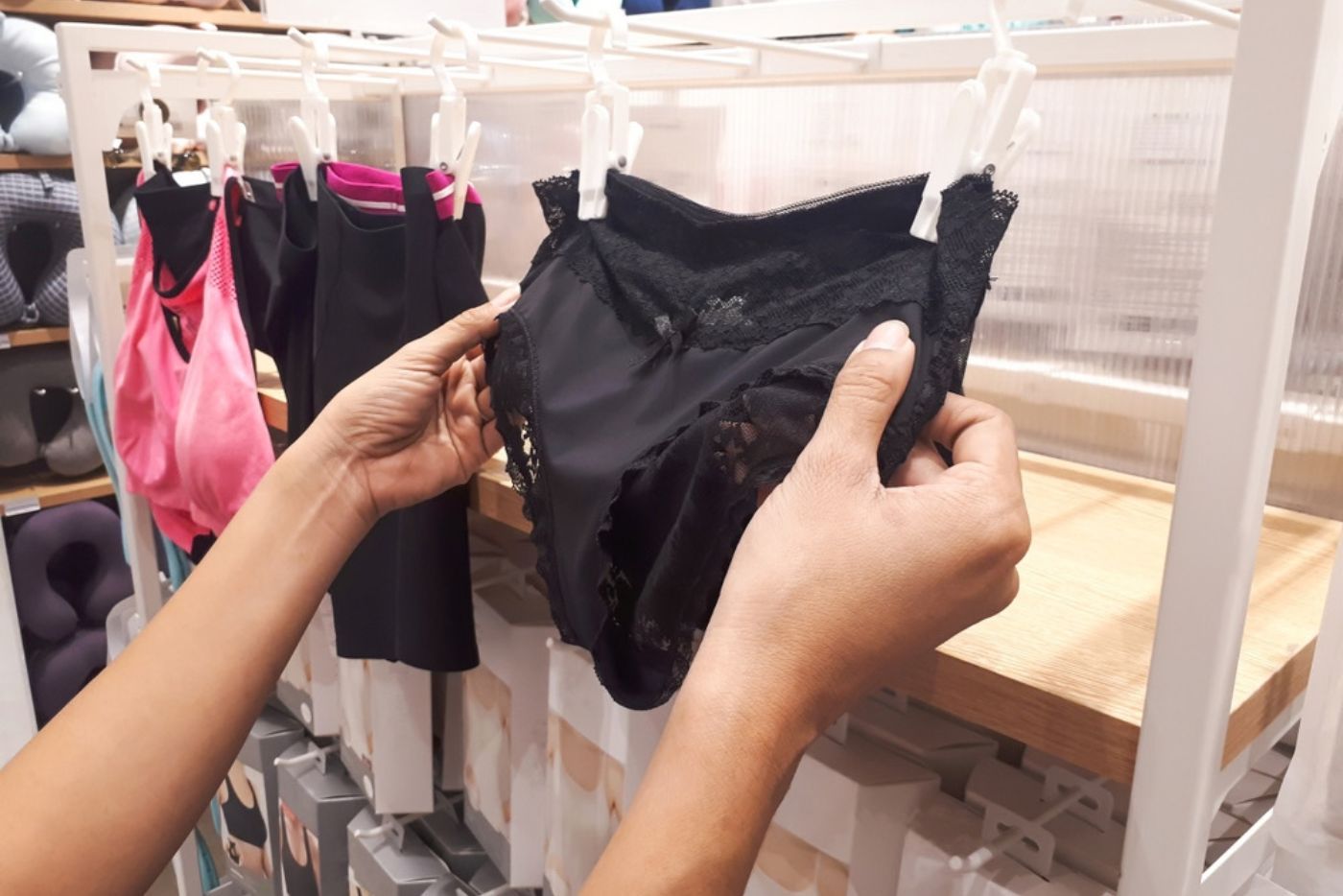 seluar-dalam-wanita-terbaik